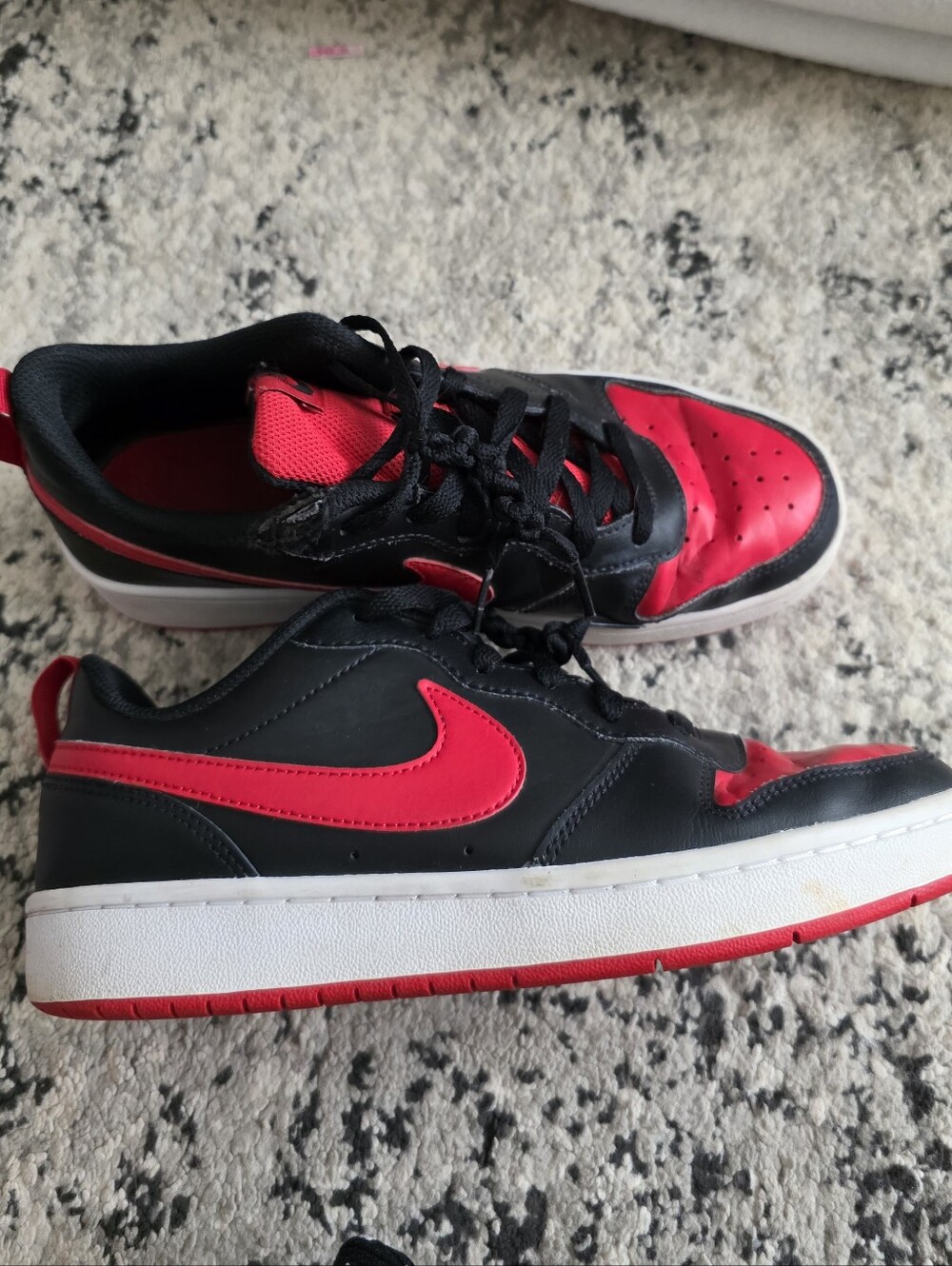 Nike Court Low Sneakers Black Red Youth Size 7 Leathet Streetwear Activewear